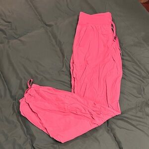 Lululemon Dance Studio Pant size 6